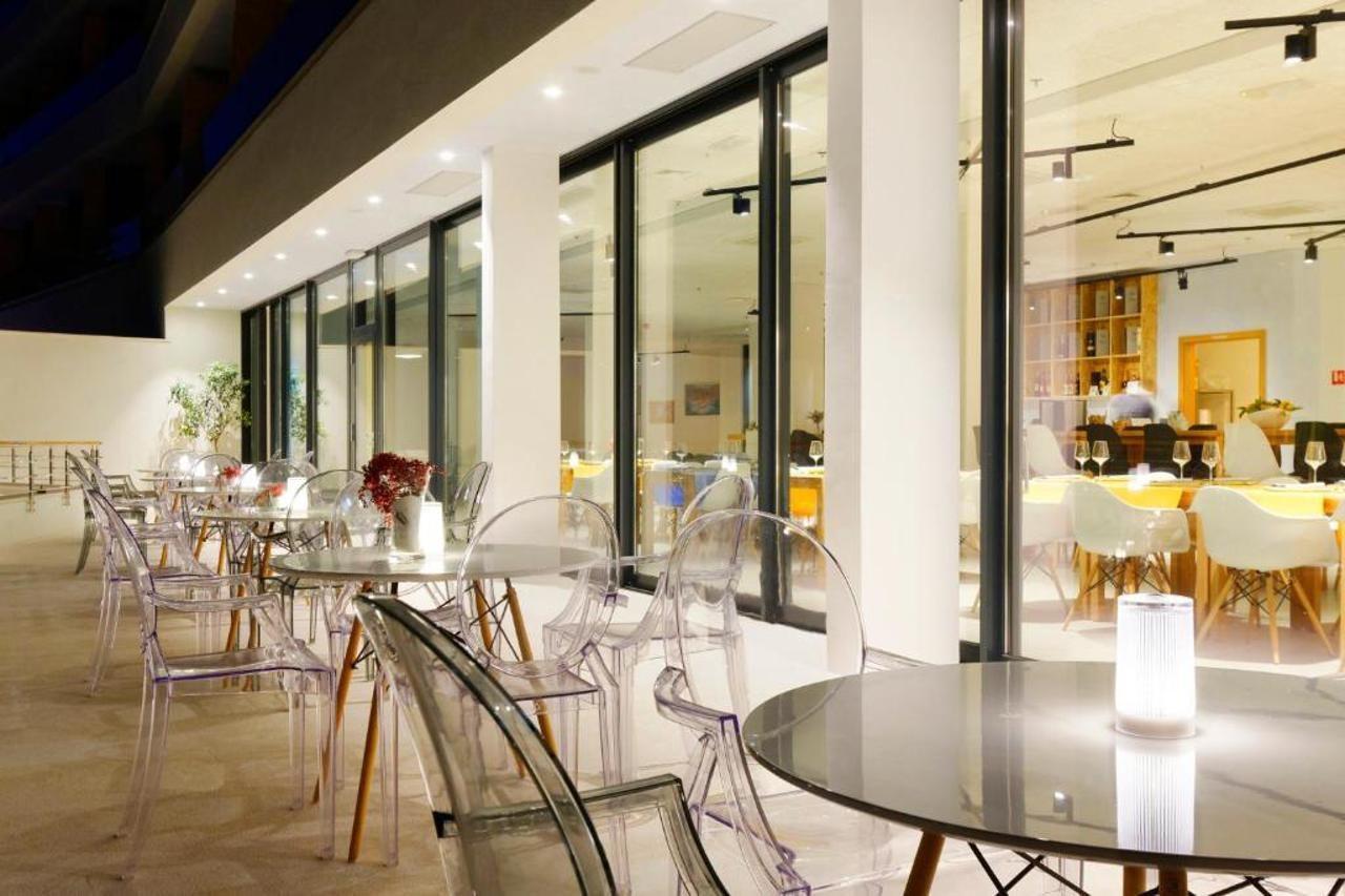 Hotel Ola - Adults Only 돈지세케트 외부 사진