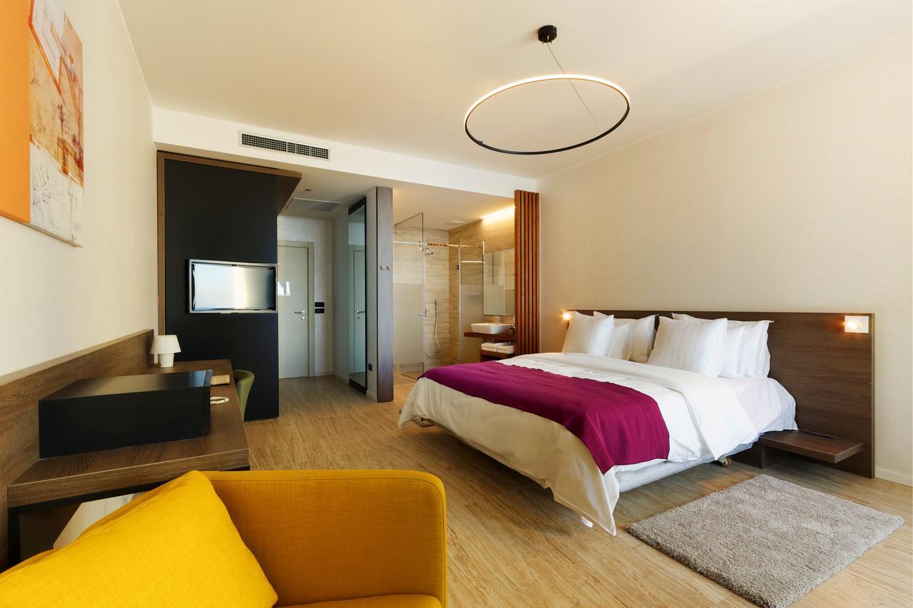 Hotel Ola - Adults Only 돈지세케트 외부 사진